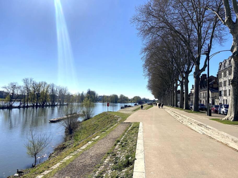 Studio Coeur De Ville Proche Bords De Loire ออร์เลออง ภายนอก รูปภาพ